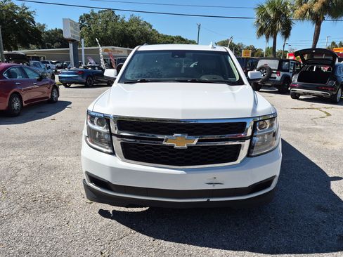 Used 2019 Chevrolet Suburban LT image 8