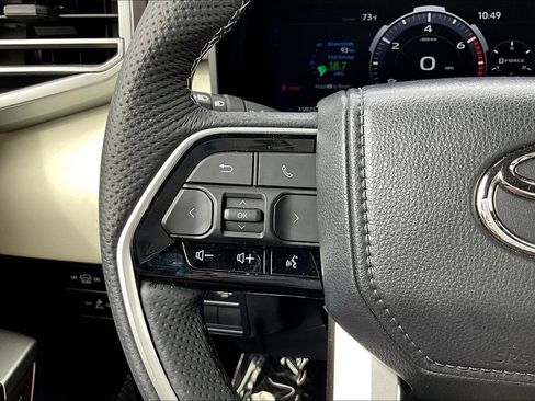 Used 2024 Toyota Sequoia Capstone image 11