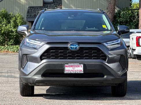 Certified 2024 Toyota RAV4 LE AWD/4WD image 8