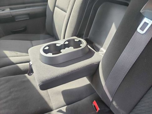 Used 2011 Chevrolet Silverado 2500 LT w/ Interior Plus Package image 30