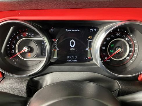 Used 2022 Jeep Wrangler Unlimited Rubicon AWD/4WD image 26
