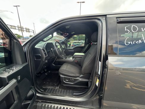Used 2017 Ford F150 XLT w/ Equipment Group 302A Luxury AWD/4WD image 6