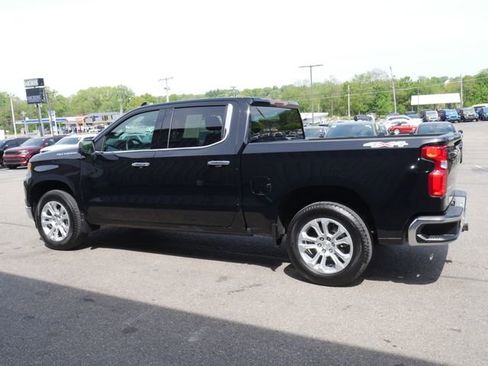 Used 2025 Chevrolet Silverado 1500 LTZ AWD/4WD image 10