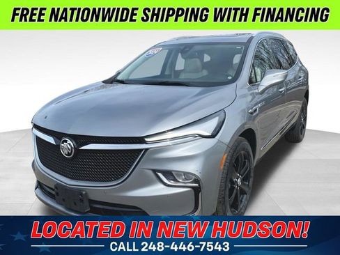 Used 2023 Buick Enclave Essence w/ Experience Buick Package AWD/4WD image 1