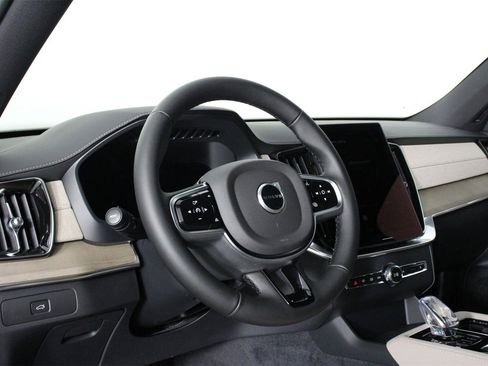 New 2026 Volvo XC90 B6 Plus w/ Protection Package image 8