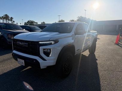 Used 2026 GMC Canyon Elevation w/ Convenience Package