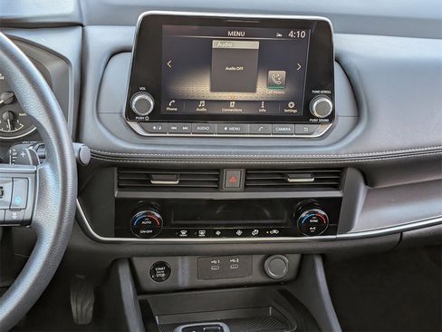 Certified 2024 Nissan Rogue SV image 12