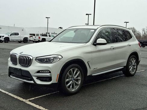 Used 2018 BMW X3 xDrive30i image 3