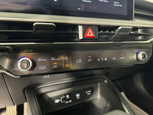 Used 2025 Kia K5 LXS FWD image 20