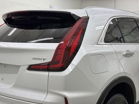 Certified 2024 Cadillac XT4 Premium Luxury w/ Cold Weather Package image 16