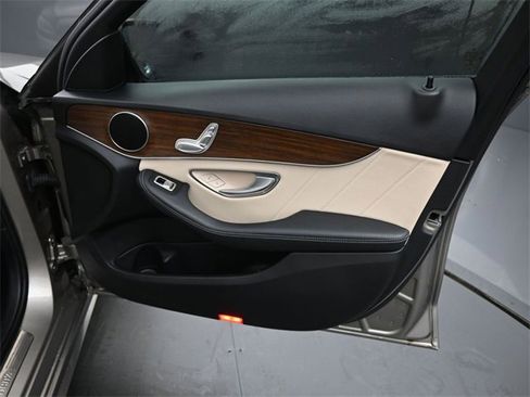 Used 2020 Mercedes-Benz C 300 Sedan image 20