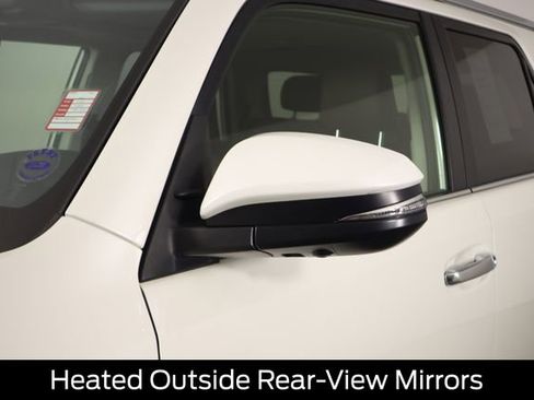 Used 2023 Toyota 4Runner Limited AWD/4WD image 23