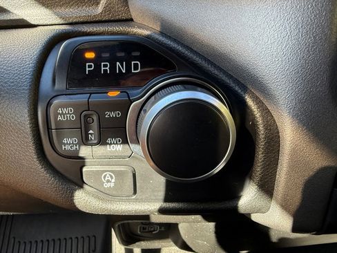 Used 2021 RAM 1500 Big Horn image 23