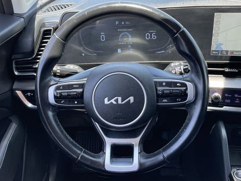 Used 2023 Kia Sportage EX FWD image 11