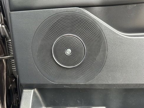 Used 2021 Ford Expedition Platinum image 12