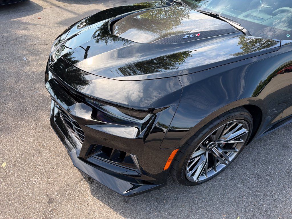 Used 2022 Chevrolet Camaro ZL1 RWD image 35