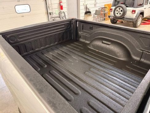 Certified 2026 RAM 2500 Big Horn AWD/4WD image 21