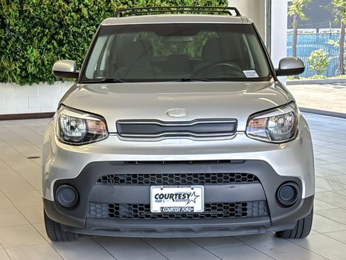 Used 2019 Kia Soul FWD image 9