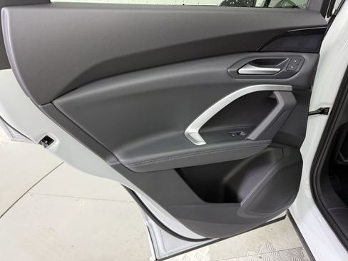 Used 2025 Audi Q5 Premium w/ Convenience Package image 25