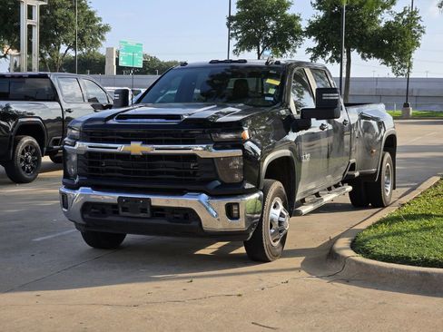 Used 2025 Chevrolet Silverado 3500 LT w/ Texas Edition AWD/4WD image 1