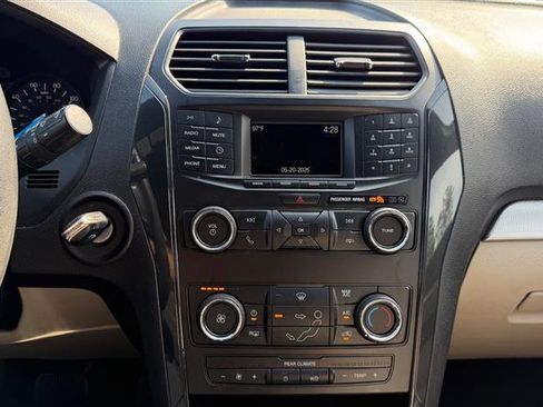 Used 2019 Ford Explorer FWD image 26