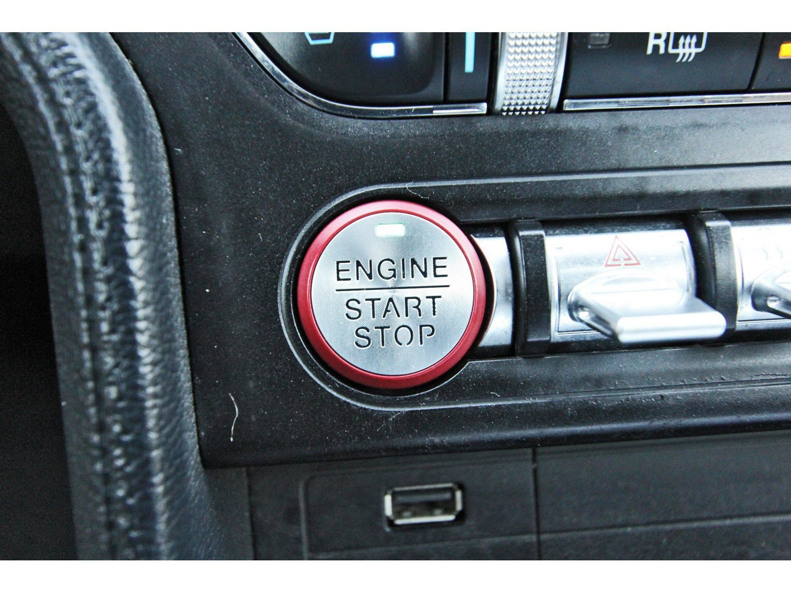 Used 2021 Ford Mustang Premium RWD image 30