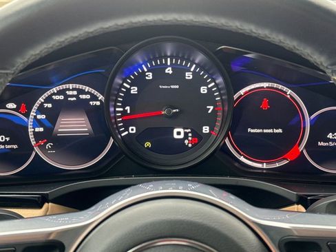 Used 2019 Porsche Cayenne AWD/4WD image 24