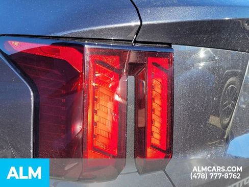 Used 2025 Kia Sorento S w/ Panoramic Sunroof Package image 23