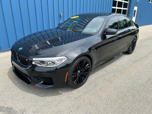 Used 2018 BMW M5 w/ Executive Package image 2