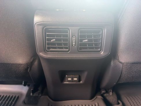 Certified 2025 Toyota RAV4 XLE AWD/4WD image 22