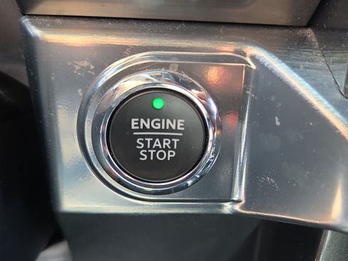 Used 2021 Ford F150 Lariat AWD/4WD image 22