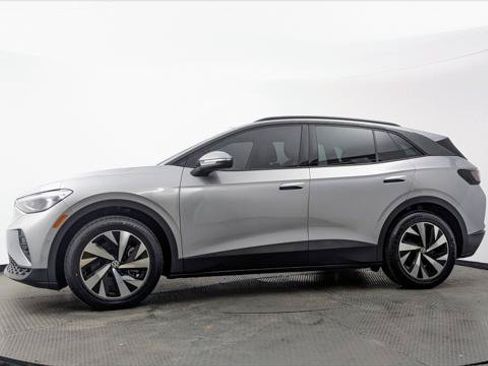 Used 2023 Volkswagen ID.4 2WD image 3