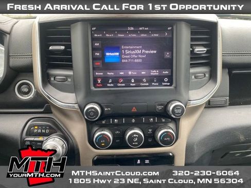 Used 2019 RAM 1500 Laramie AWD/4WD image 12