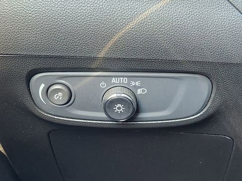 Used 2024 Buick Encore GX Sport Touring image 24