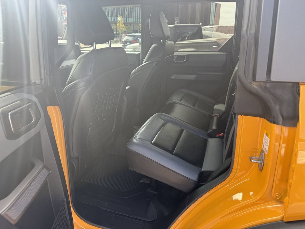 Used 2022 Ford Bronco Black Diamond AWD/4WD image 23