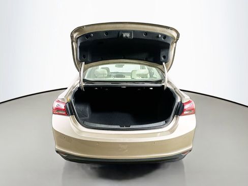 Used 2024 Chevrolet Malibu LT FWD image 35