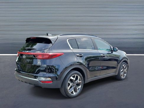 Used 2022 Kia Sportage EX FWD image 3