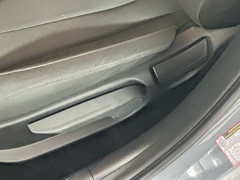 Used 2023 Hyundai Elantra SEL FWD image 13