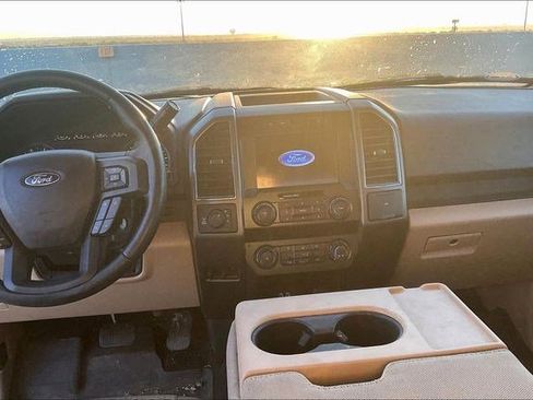 Used 2020 Ford F150 XLT w/ Equipment Group 302A Luxury image 8