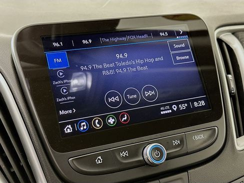 Used 2024 Chevrolet Malibu LT image 21