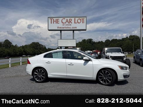 Used 2015 Volvo S60 T6 Platinum FWD image 1