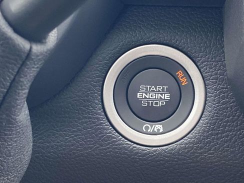New 2026 RAM 2500 Big Horn AWD/4WD image 21