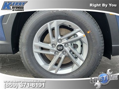 New 2026 Hyundai Tucson SE image 5