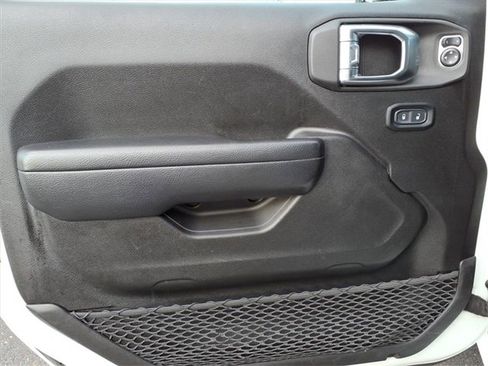 Certified 2024 Jeep Wrangler Sport S image 10