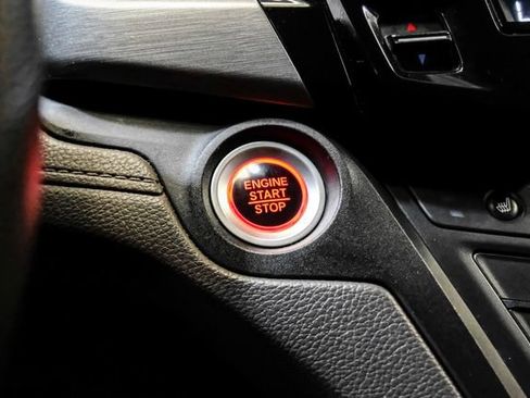 Used 2018 Honda Odyssey EX image 25
