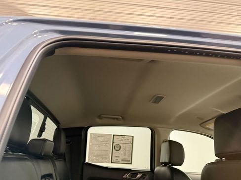 Used 2023 Ford Ranger Lariat w/ Equipment Group 501A High image 16