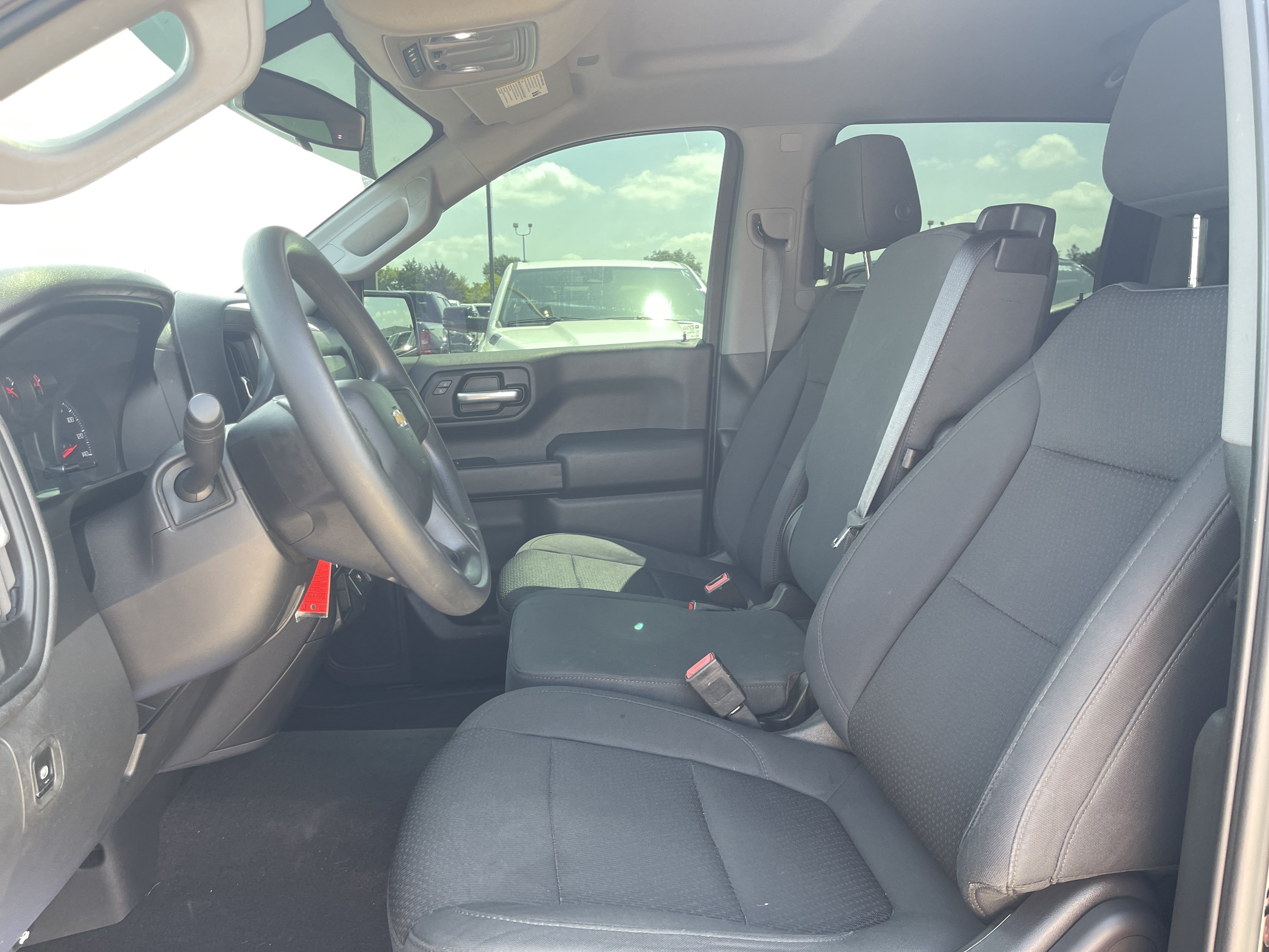Used 2019 Chevrolet Silverado 1500 Custom w/ Custom Value Package RWD image 17