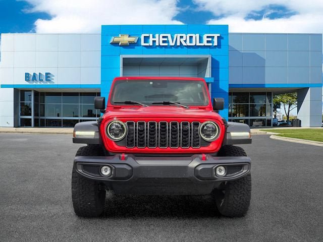 Used 2025 Jeep Wrangler Unlimited Rubicon AWD/4WD image 8