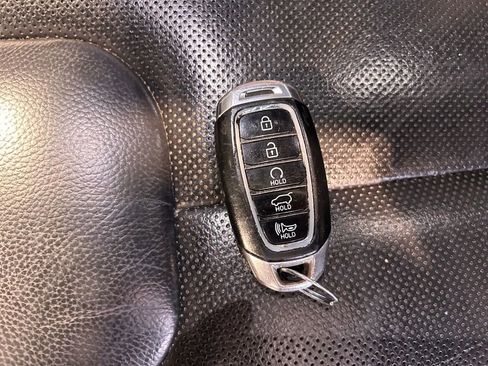 Used 2021 Hyundai Palisade SEL w/ Premium Package image 34