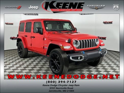 Used 2024 Jeep Wrangler Unlimited Sahara image 1
